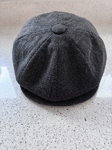 Title men black - title:, men's